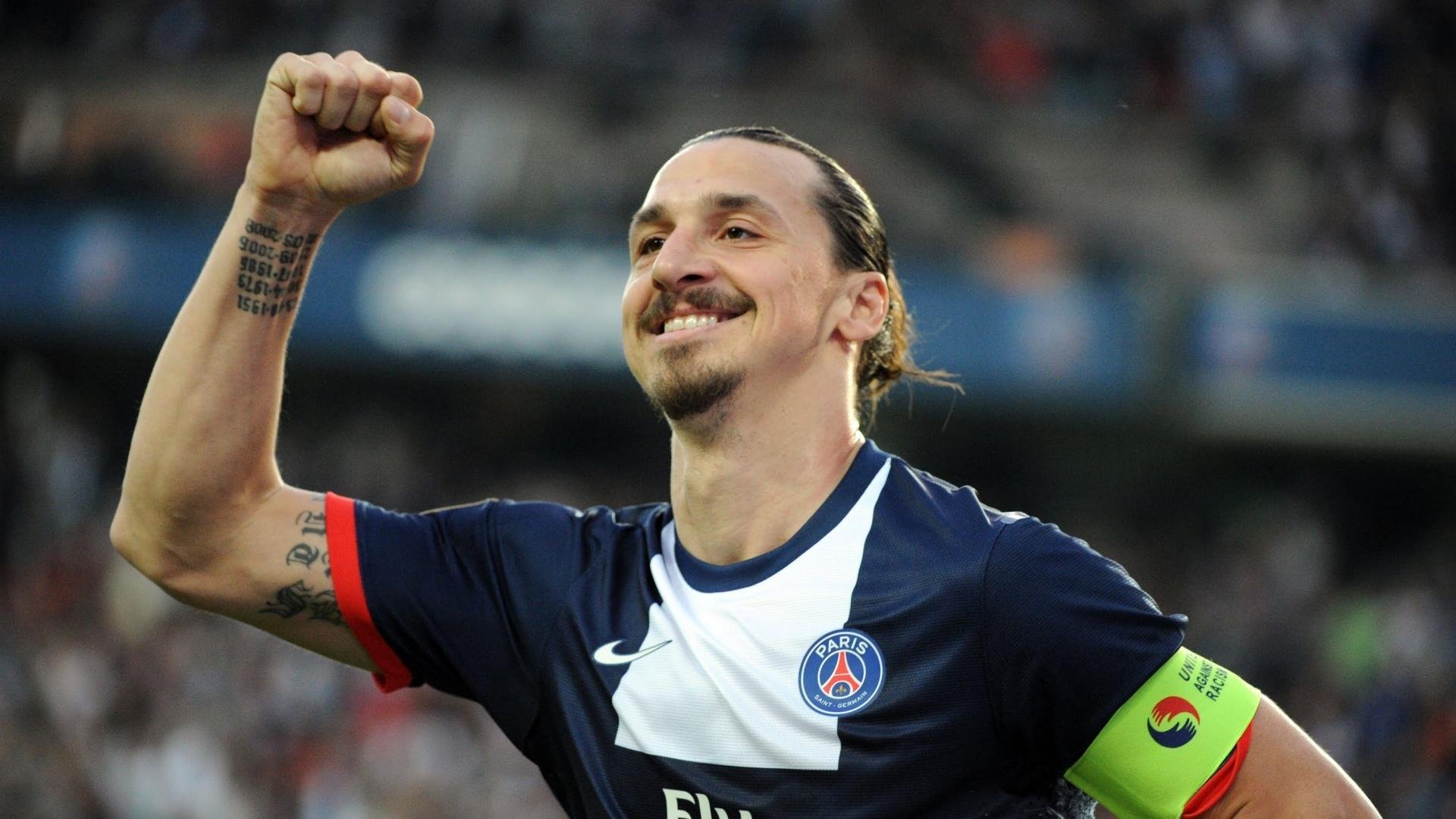 慢性病人群“安全心率跑”健康赛 每人胸前挂心率监测器