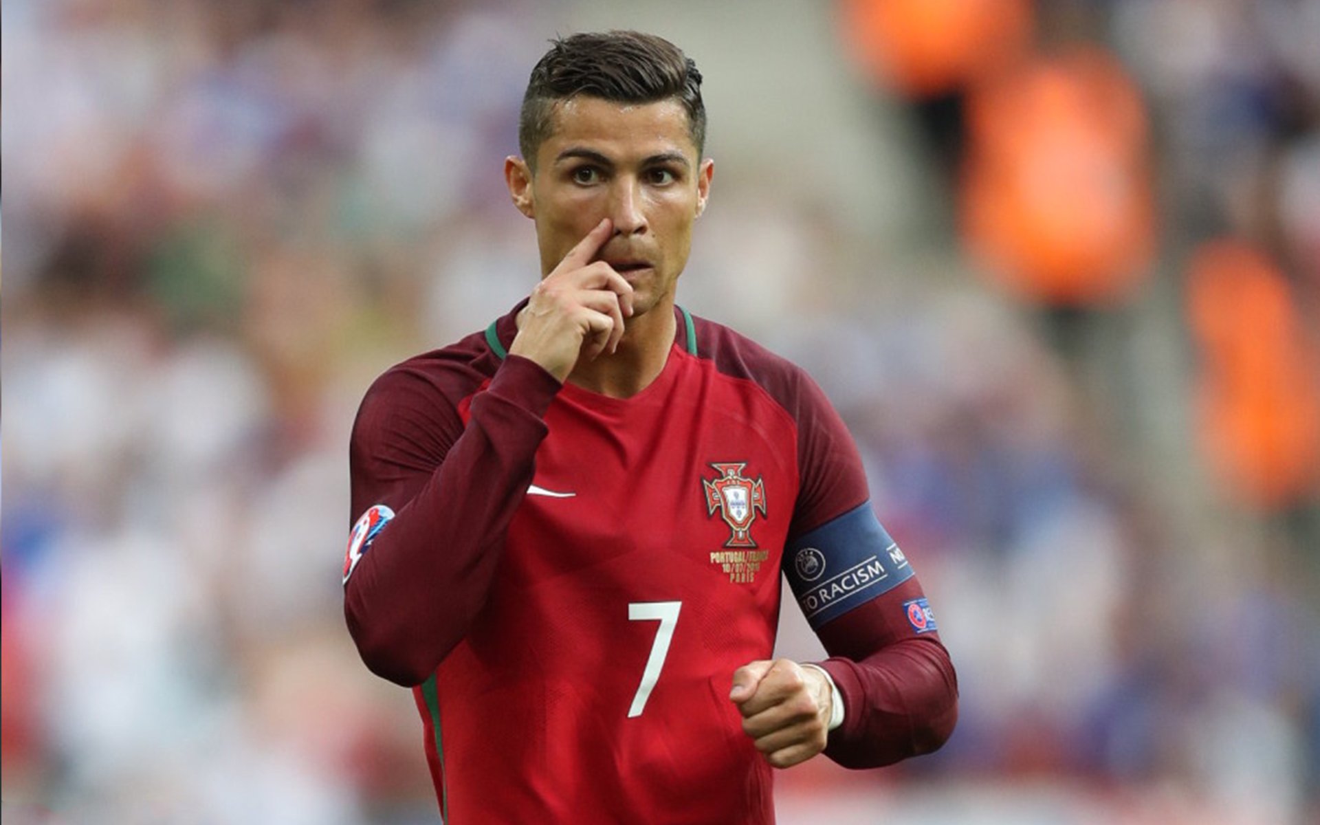 慢性病人群“安全心率跑”健康赛 每人胸前挂心率监测器